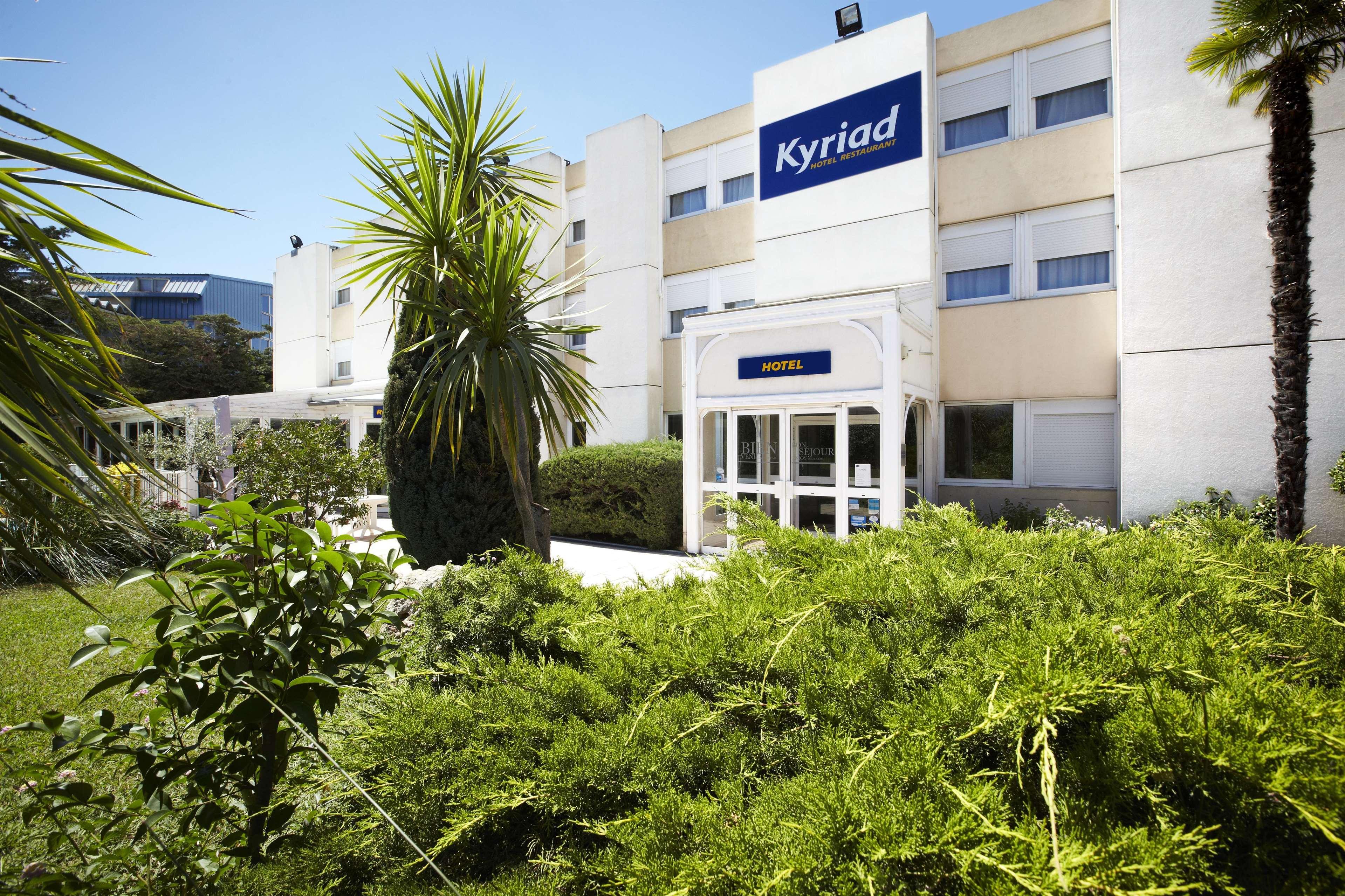 Kyriad Toulon Est Hyeres La Garde La Garde  Exterior foto